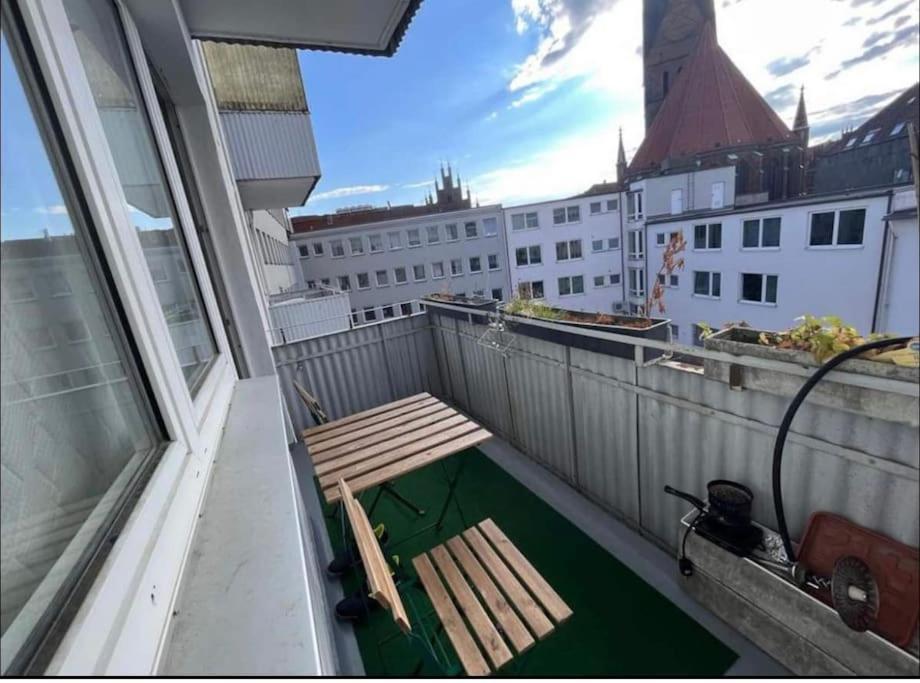 Apartment Middle Of The Center, With Balcony *